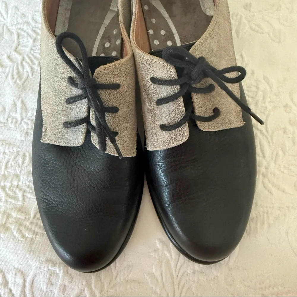 NAOT Kedma Black and Gray Lace Up Dress Shoes size 7